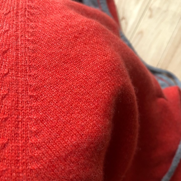 Cashmere hoodie dress - Picture 2 of 3